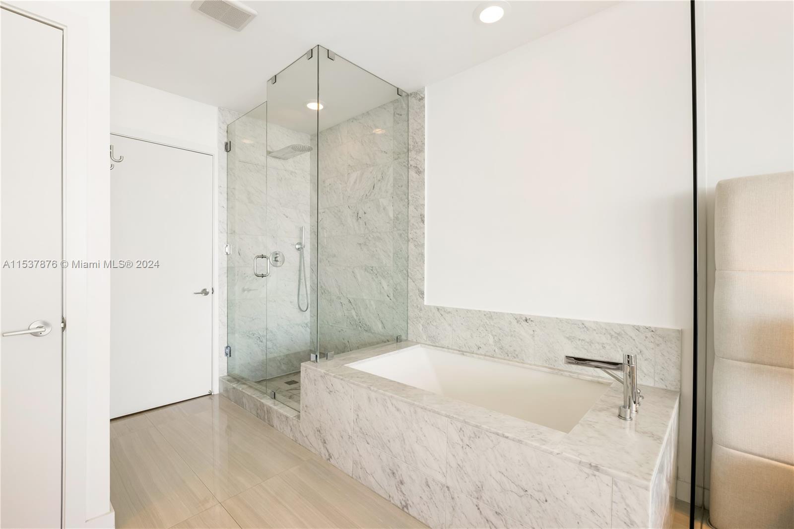 480 NE 31st St 3005, Miami, Florida 33137, 2 Bedrooms Bedrooms, ,3 BathroomsBathrooms,Residential,For Sale,480 NE 31st St 3005,A11537876