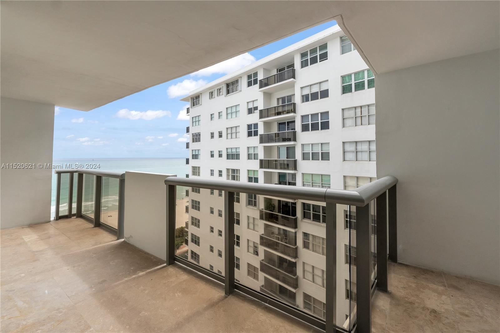 6039 Collins Ave 1514, Miami Beach, Florida 33140, 2 Bedrooms Bedrooms, ,2 BathroomsBathrooms,Residential,For Sale,6039 Collins Ave 1514,A11520621