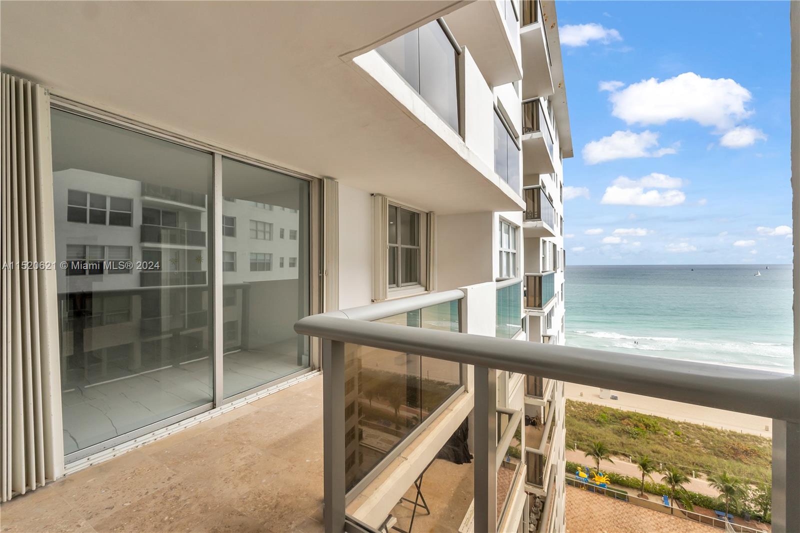 6039 Collins Ave 1514, Miami Beach, Florida 33140, 2 Bedrooms Bedrooms, ,2 BathroomsBathrooms,Residential,For Sale,6039 Collins Ave 1514,A11520621