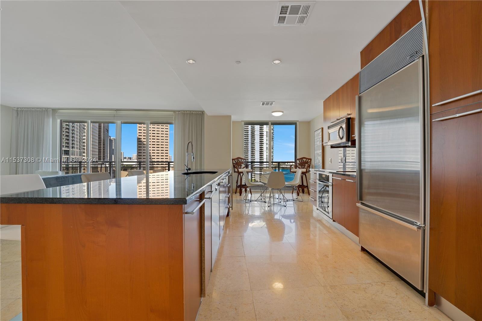 901 Brickell Key Blvd 1407, Miami, Florida 33131, 2 Bedrooms Bedrooms, ,2 BathroomsBathrooms,Residential,For Sale,901 Brickell Key Blvd 1407,A11537308