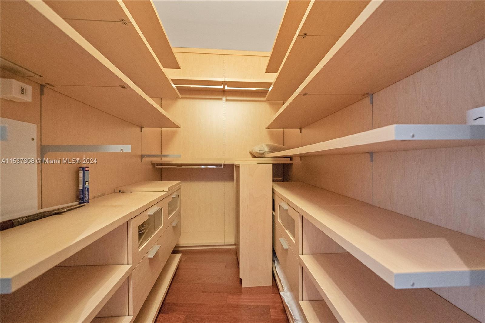 901 Brickell Key Blvd 1407, Miami, Florida 33131, 2 Bedrooms Bedrooms, ,2 BathroomsBathrooms,Residential,For Sale,901 Brickell Key Blvd 1407,A11537308
