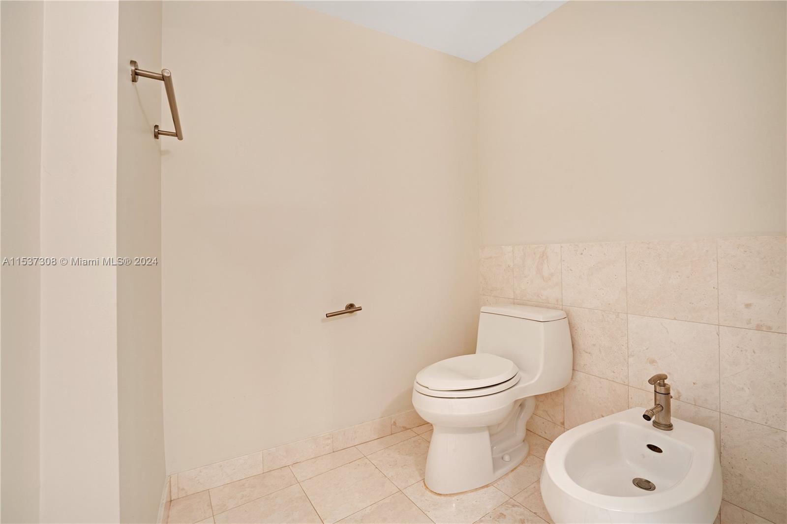 901 Brickell Key Blvd 1407, Miami, Florida 33131, 2 Bedrooms Bedrooms, ,2 BathroomsBathrooms,Residential,For Sale,901 Brickell Key Blvd 1407,A11537308