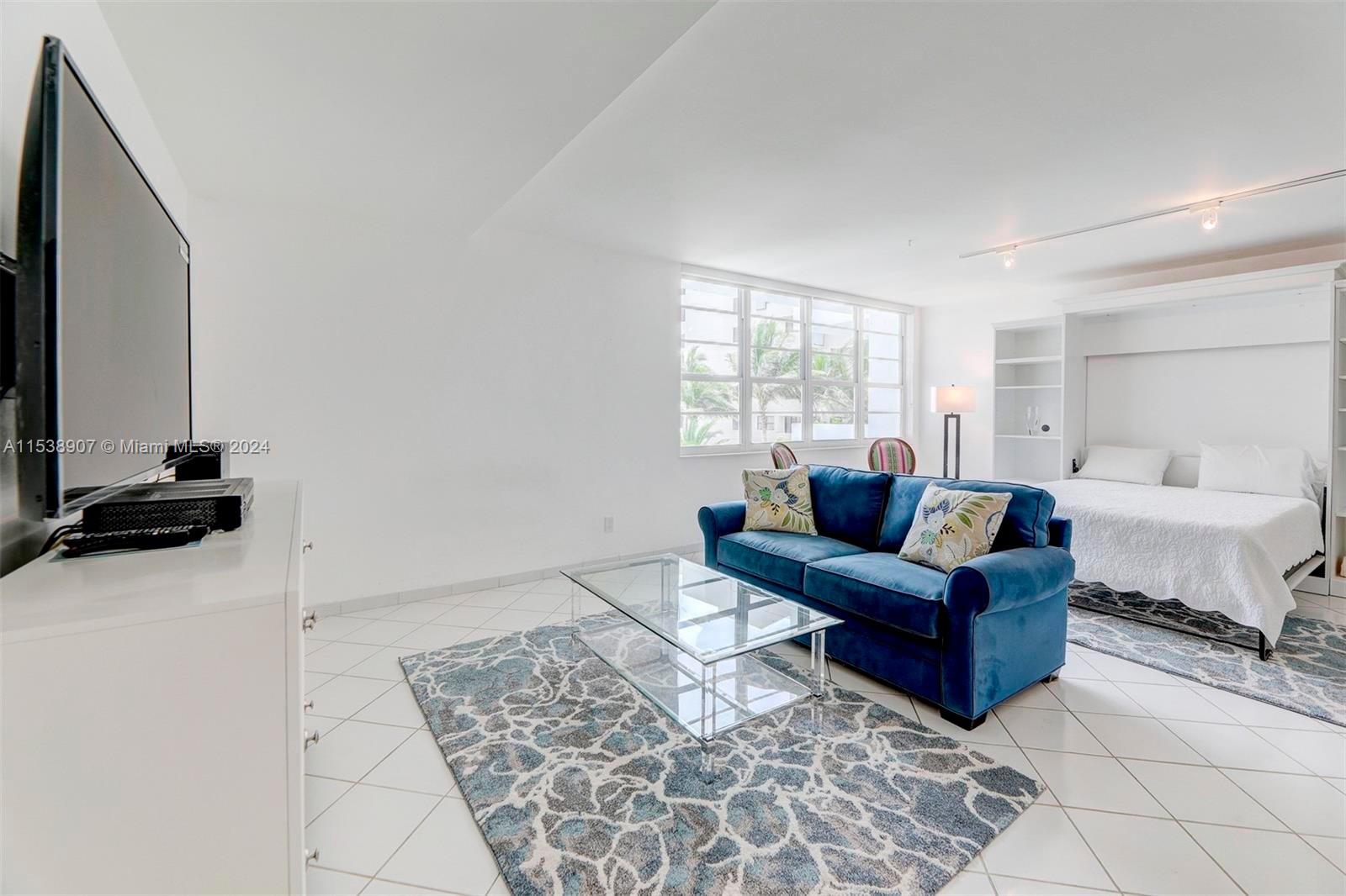 100 Lincoln Rd 515, Miami Beach, Florida 33139, ,1 BathroomBathrooms,Residentiallease,For Rent,100 Lincoln Rd 515,A11538907