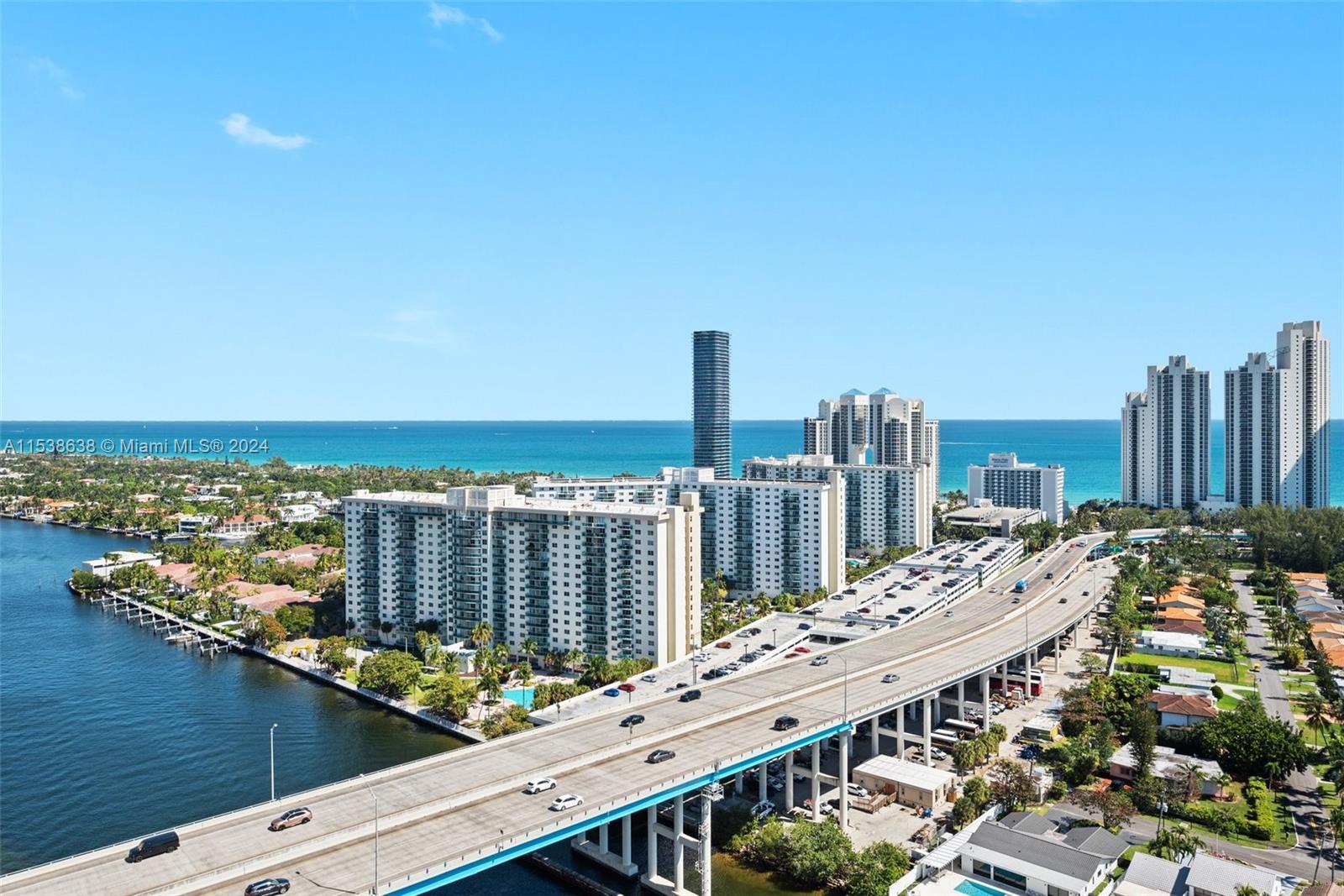 19195 36th Ct, Aventura, FL, 33180 United States, 2 Bedrooms Bedrooms, ,2 BathroomsBathrooms,Residential,For Sale,36th Ct,A11538638
