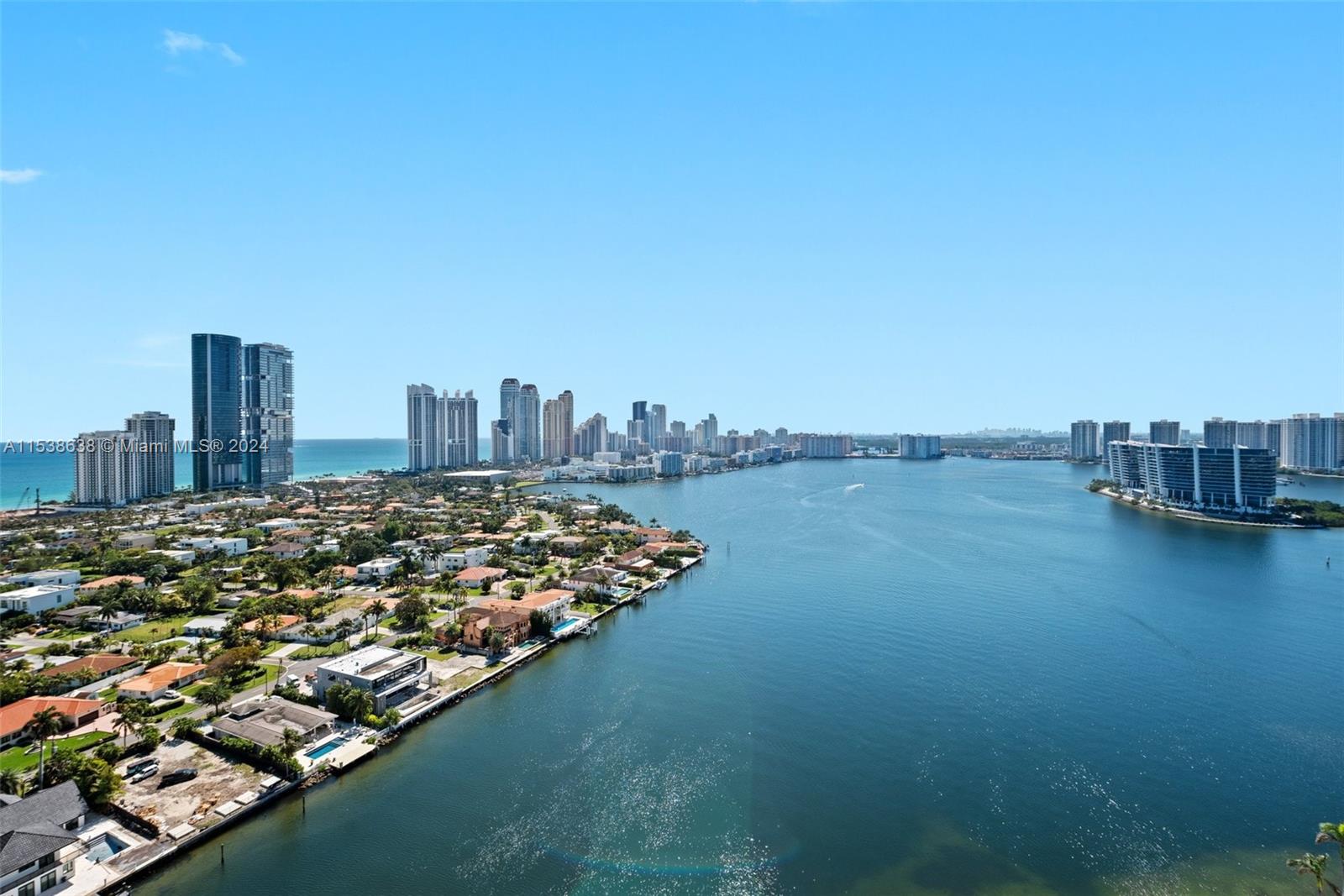 19195 36th Ct, Aventura, FL, 33180 United States, 2 Bedrooms Bedrooms, ,2 BathroomsBathrooms,Residential,For Sale,36th Ct,A11538638