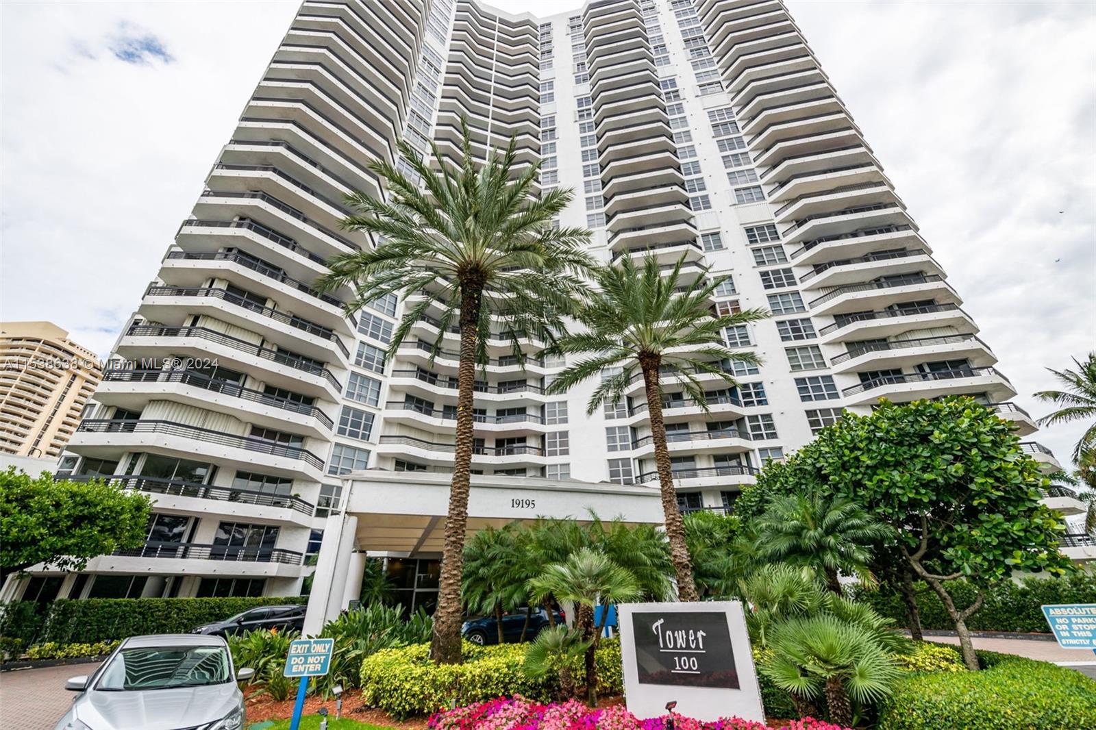 19195 36th Ct, Aventura, FL, 33180 United States, 2 Bedrooms Bedrooms, ,2 BathroomsBathrooms,Residential,For Sale,36th Ct,A11538638