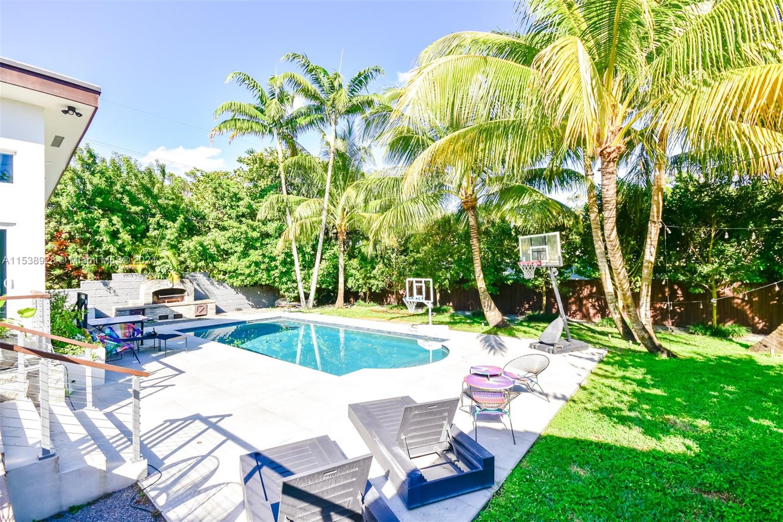 5201 5th Ave, Miami, FL, 33137 United States, 5 Bedrooms Bedrooms, ,4 BathroomsBathrooms,Residential,For Sale,5th Ave,A11538928