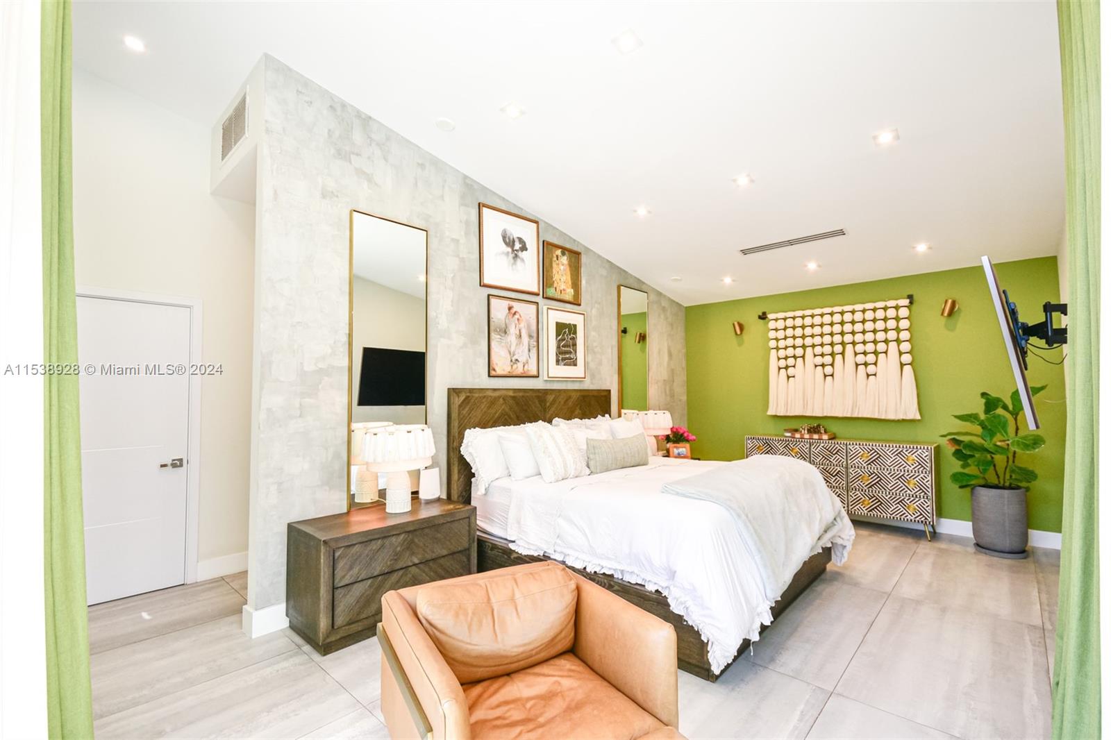 5201 NE 5th Ave, Miami, Florida 33137, 5 Bedrooms Bedrooms, ,4 BathroomsBathrooms,Residential,For Sale,5201 NE 5th Ave,A11538928