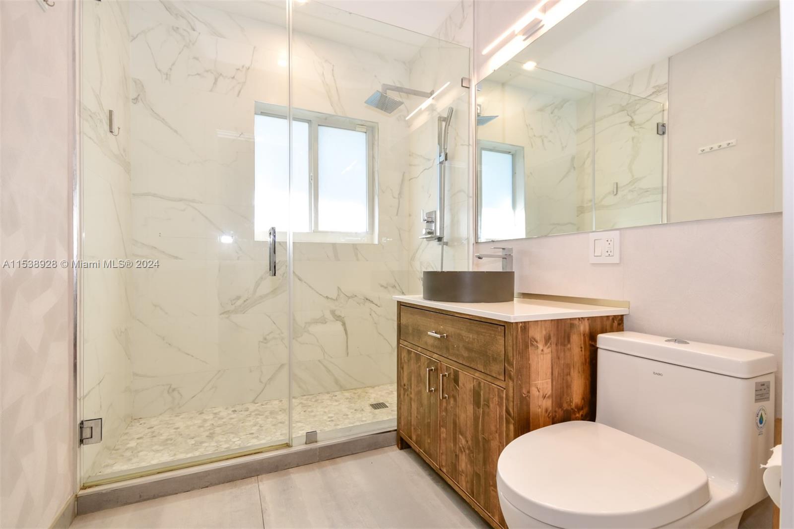 5201 NE 5th Ave, Miami, Florida 33137, 5 Bedrooms Bedrooms, ,4 BathroomsBathrooms,Residential,For Sale,5201 NE 5th Ave,A11538928