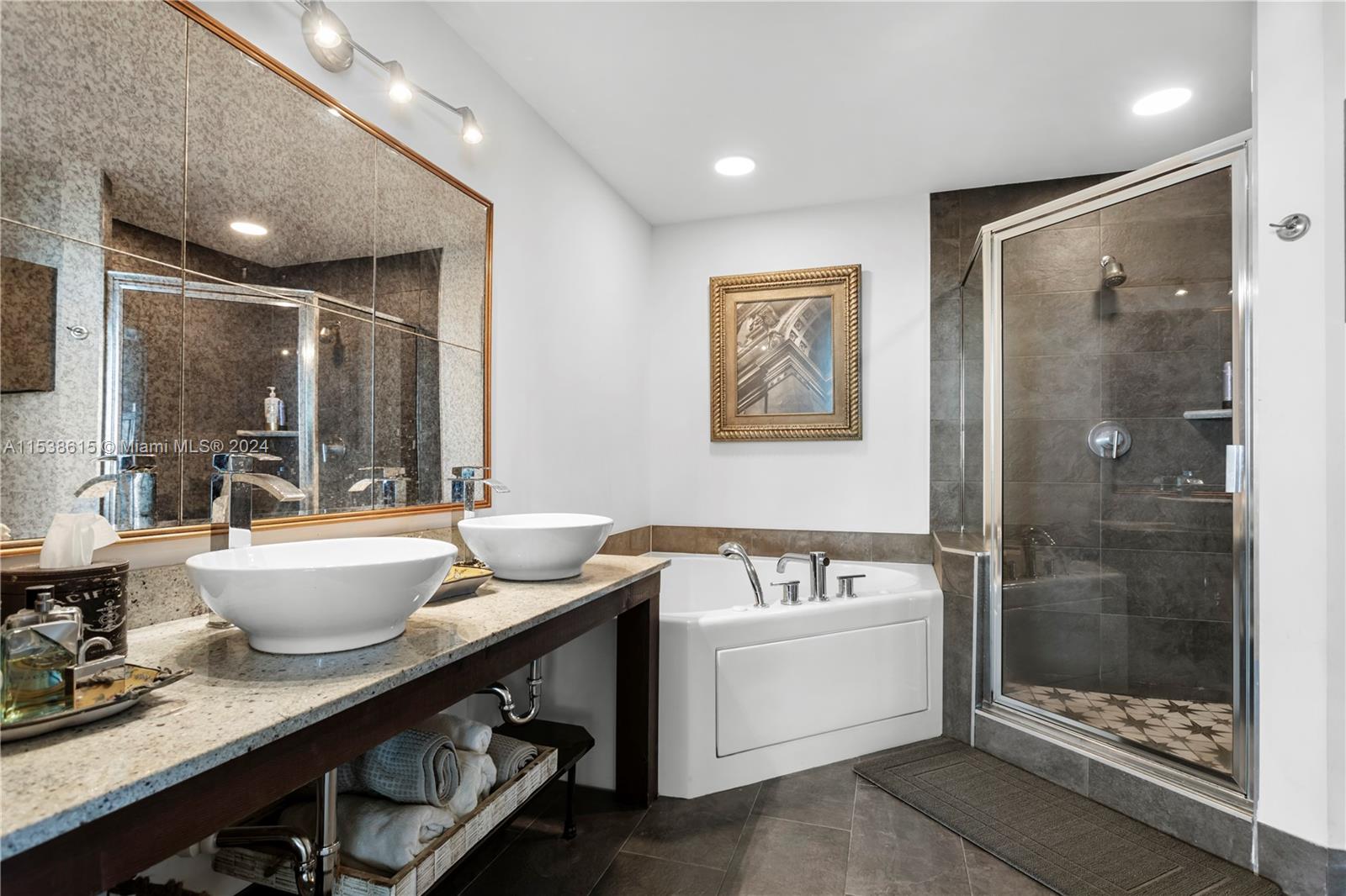 3029 188th St, Aventura, FL, 33180 United States, 2 Bedrooms Bedrooms, ,2 BathroomsBathrooms,Residential,For Sale,188th St,A11538615
