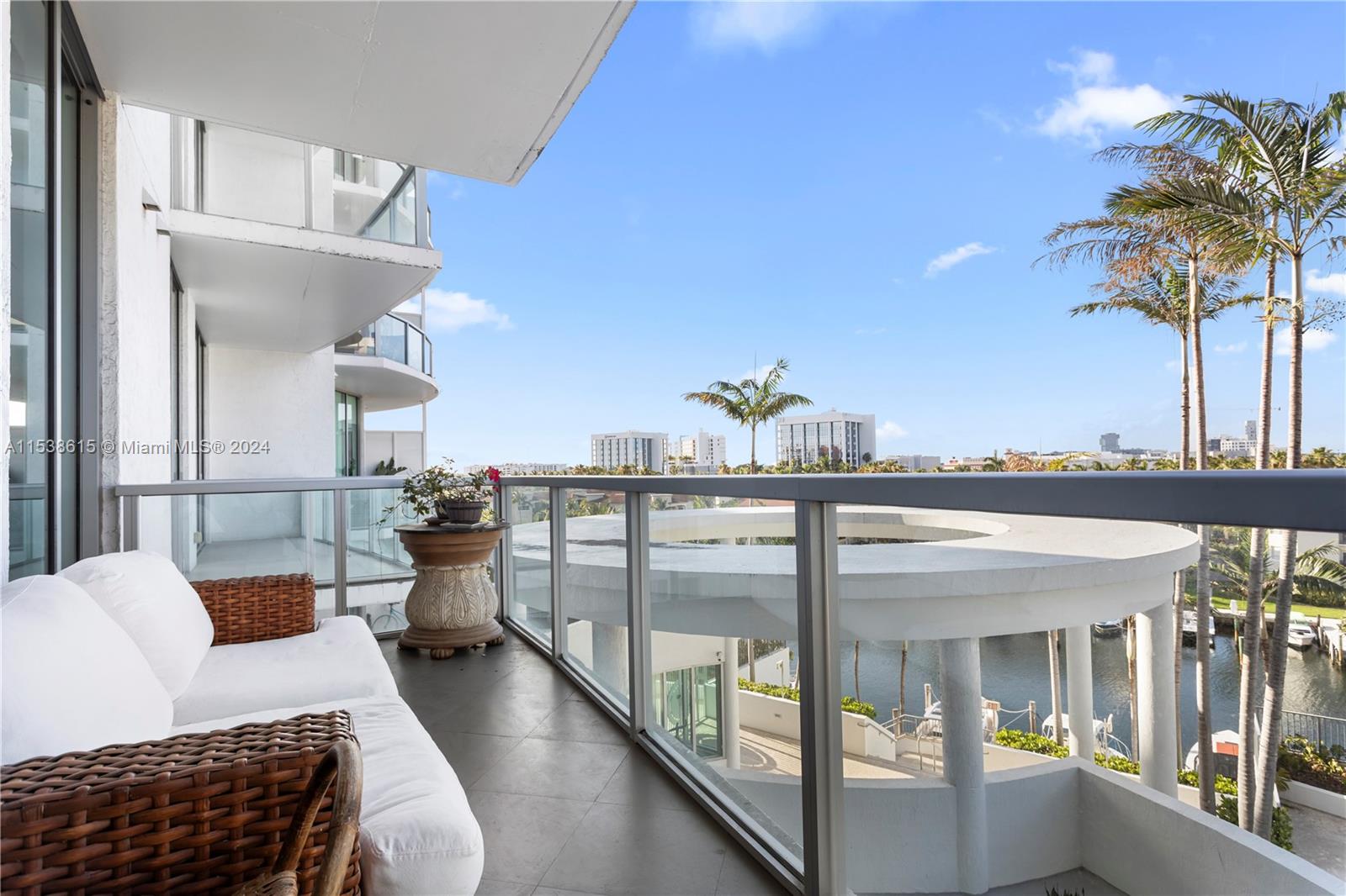 3029 188th St, Aventura, FL, 33180 United States, 2 Bedrooms Bedrooms, ,2 BathroomsBathrooms,Residential,For Sale,188th St,A11538615