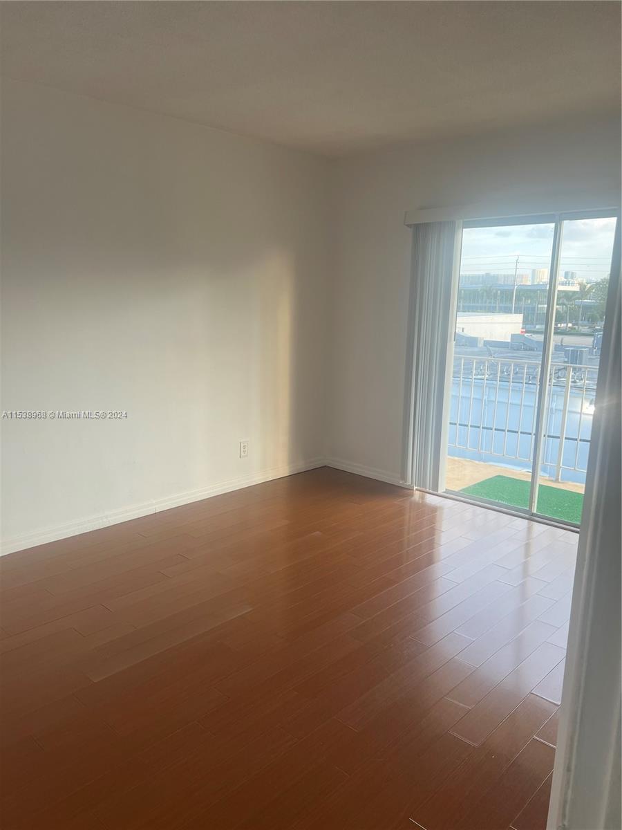 1100 NE 1st Ct 316, Hallandale Beach, Florida 33009, 1 Bedroom Bedrooms, ,1 BathroomBathrooms,Residentiallease,For Rent,1100 NE 1st Ct 316,A11538968