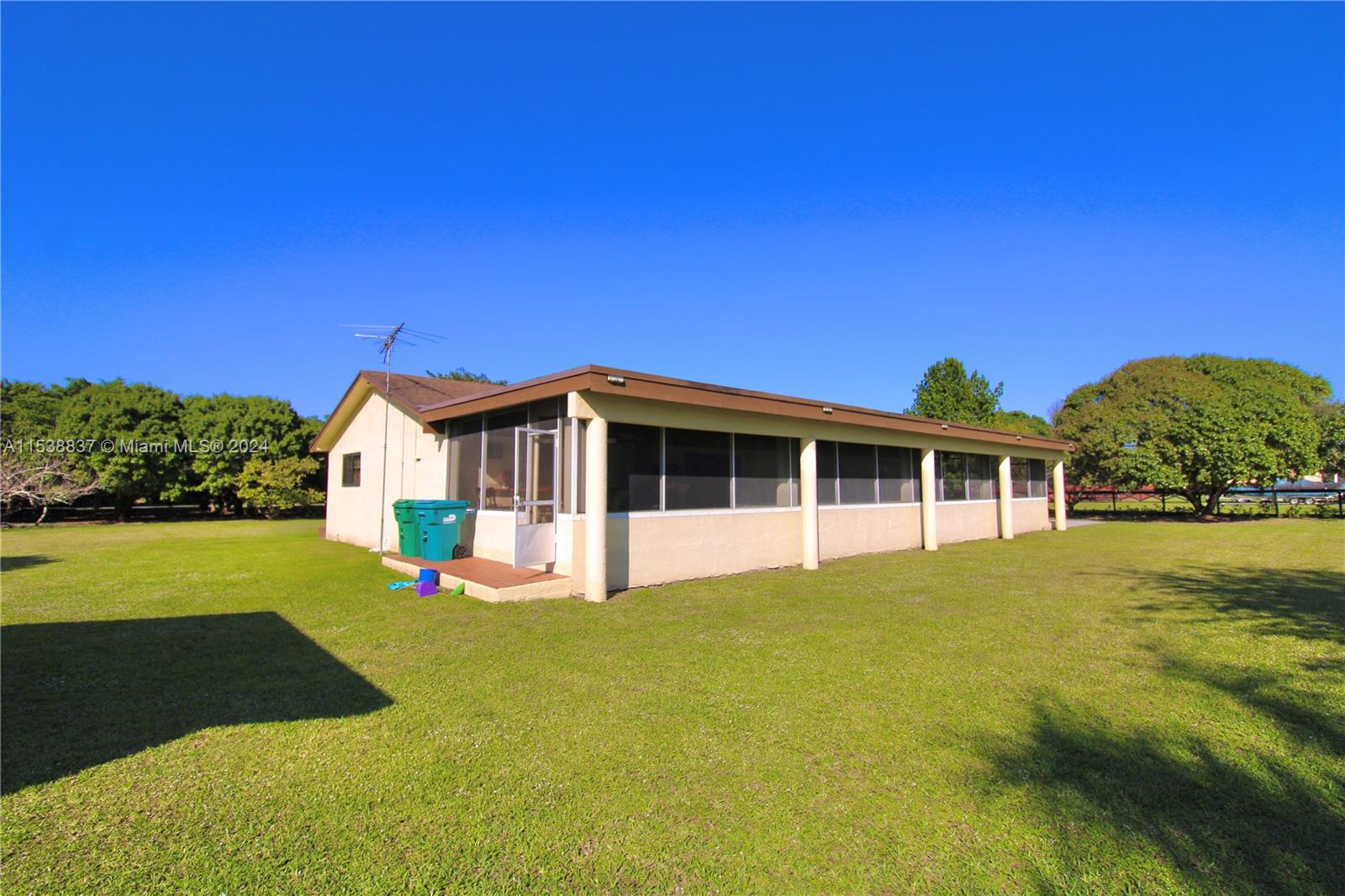 18250 SW 202nd St, Miami, Florida 33187, 4 Bedrooms Bedrooms, ,2 BathroomsBathrooms,Residential,For Sale,18250 SW 202nd St,A11538837