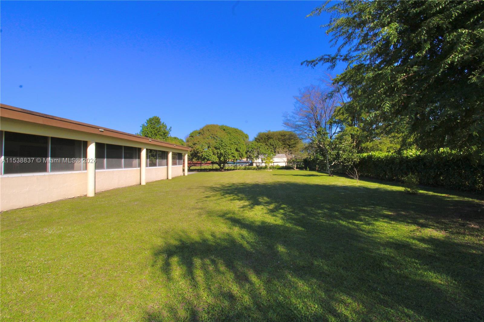 18250 SW 202nd St, Miami, Florida 33187, 4 Bedrooms Bedrooms, ,2 BathroomsBathrooms,Residential,For Sale,18250 SW 202nd St,A11538837