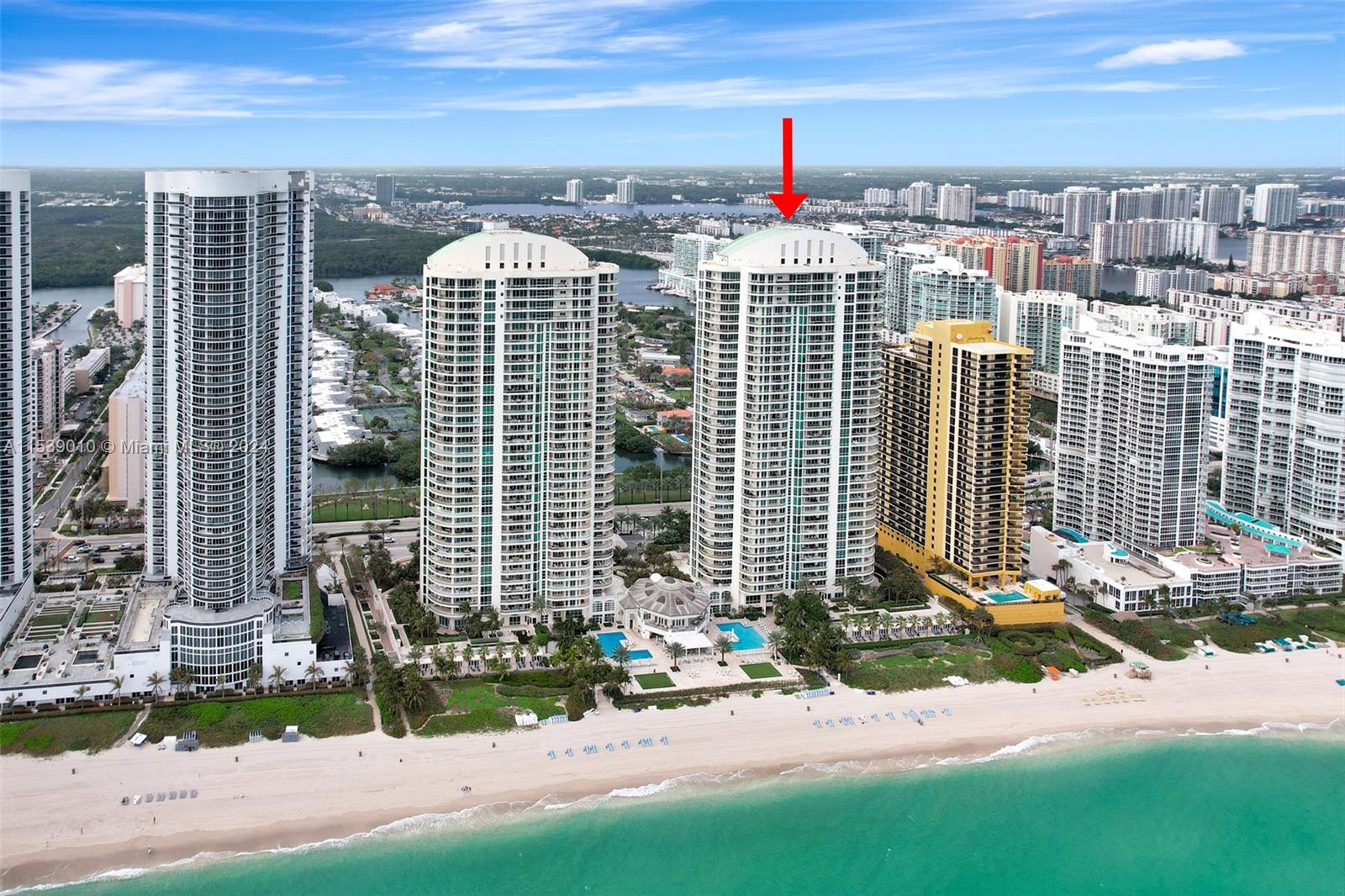 16051 Collins Ave, Sunny Isles Beach, FL, 33160 United States, 4 Bedrooms Bedrooms, ,6 BathroomsBathrooms,Residential,For Sale,Collins Ave,A11539010