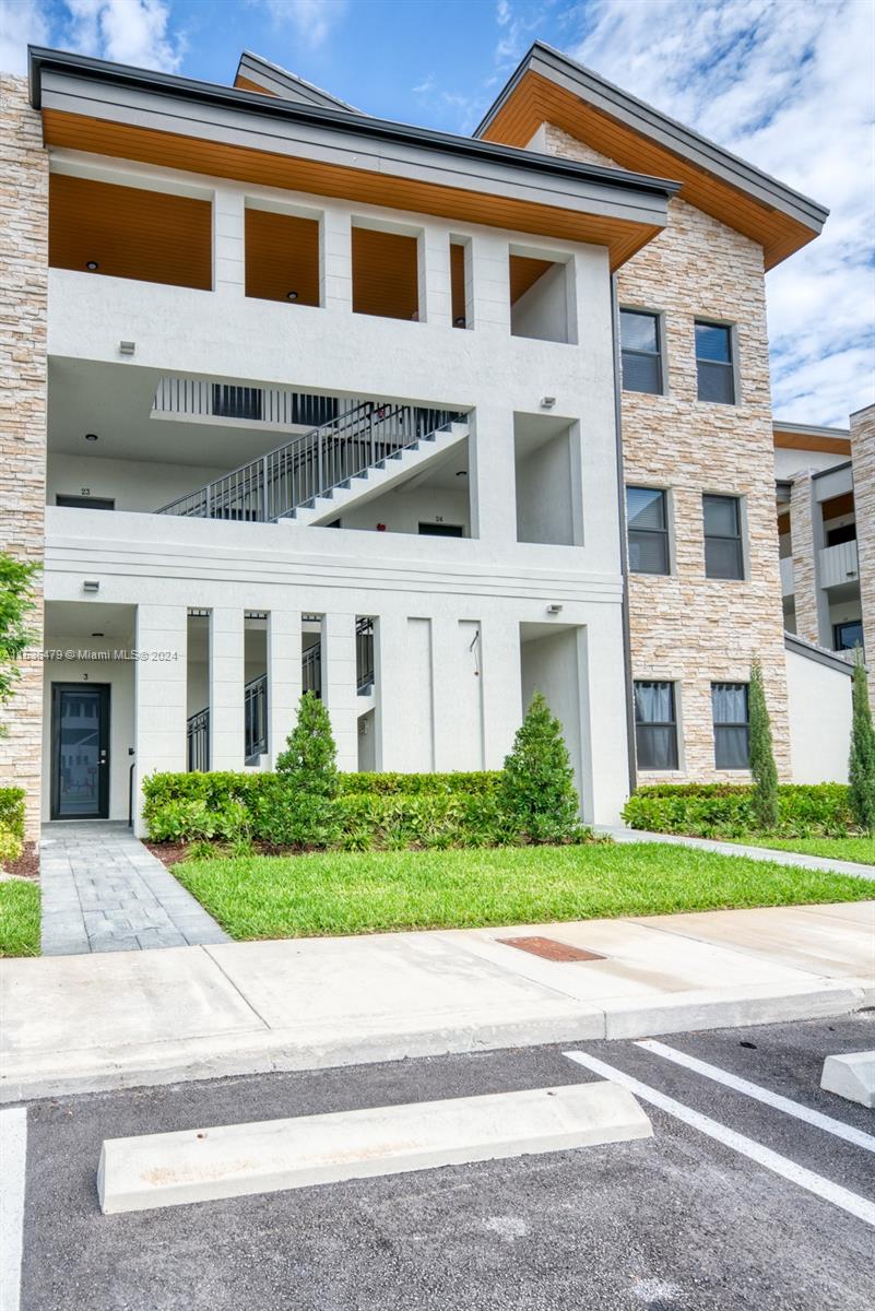 7831 NW 104th Ave 23, Doral, Florida 33178, 2 Bedrooms Bedrooms, ,2 BathroomsBathrooms,Residential,For Sale,7831 NW 104th Ave 23,A11536479