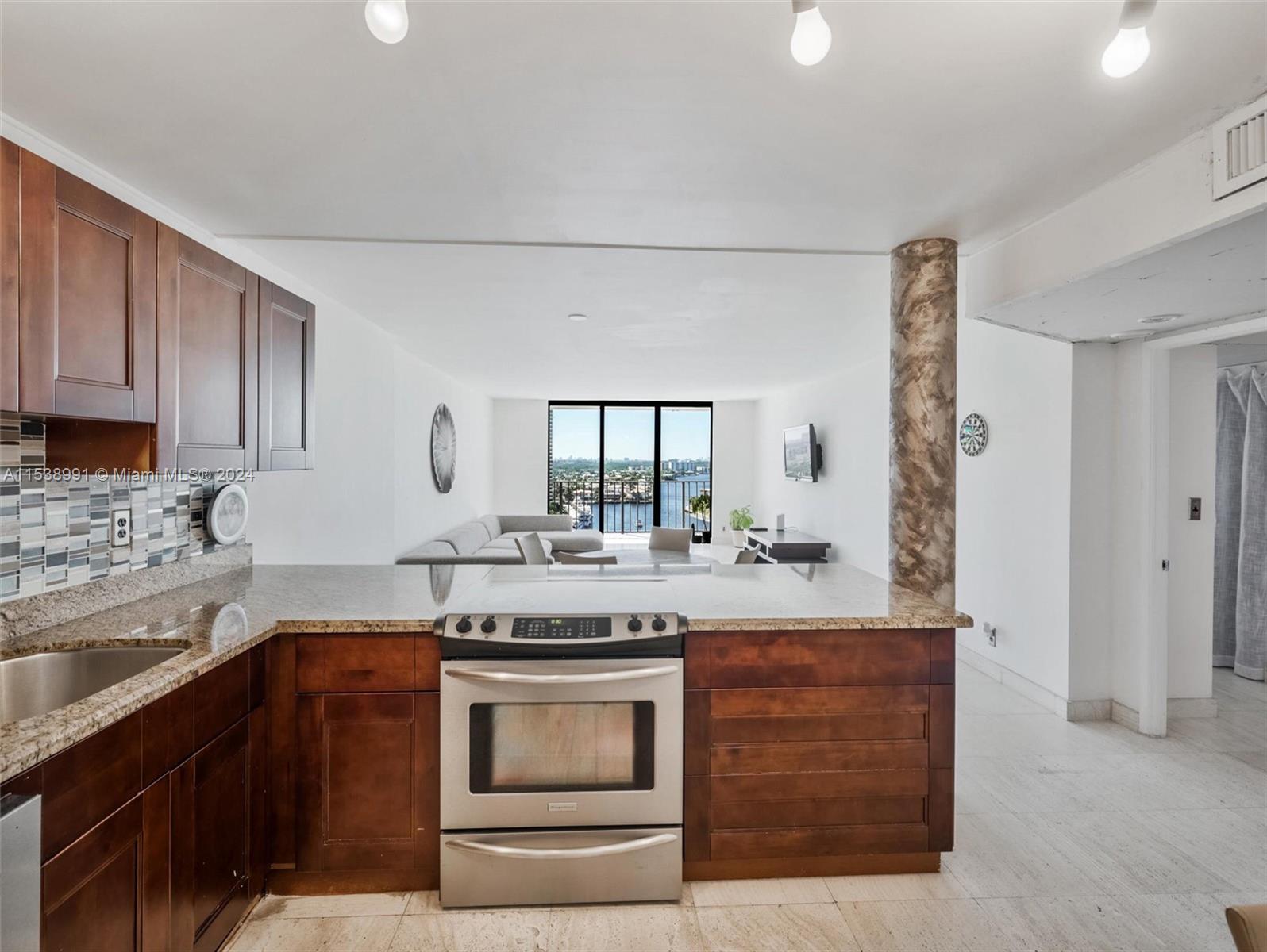 Aventura, FL, 33160 United States, 1 Bedroom Bedrooms, ,1 BathroomBathrooms,Residential,For Sale,A11538991