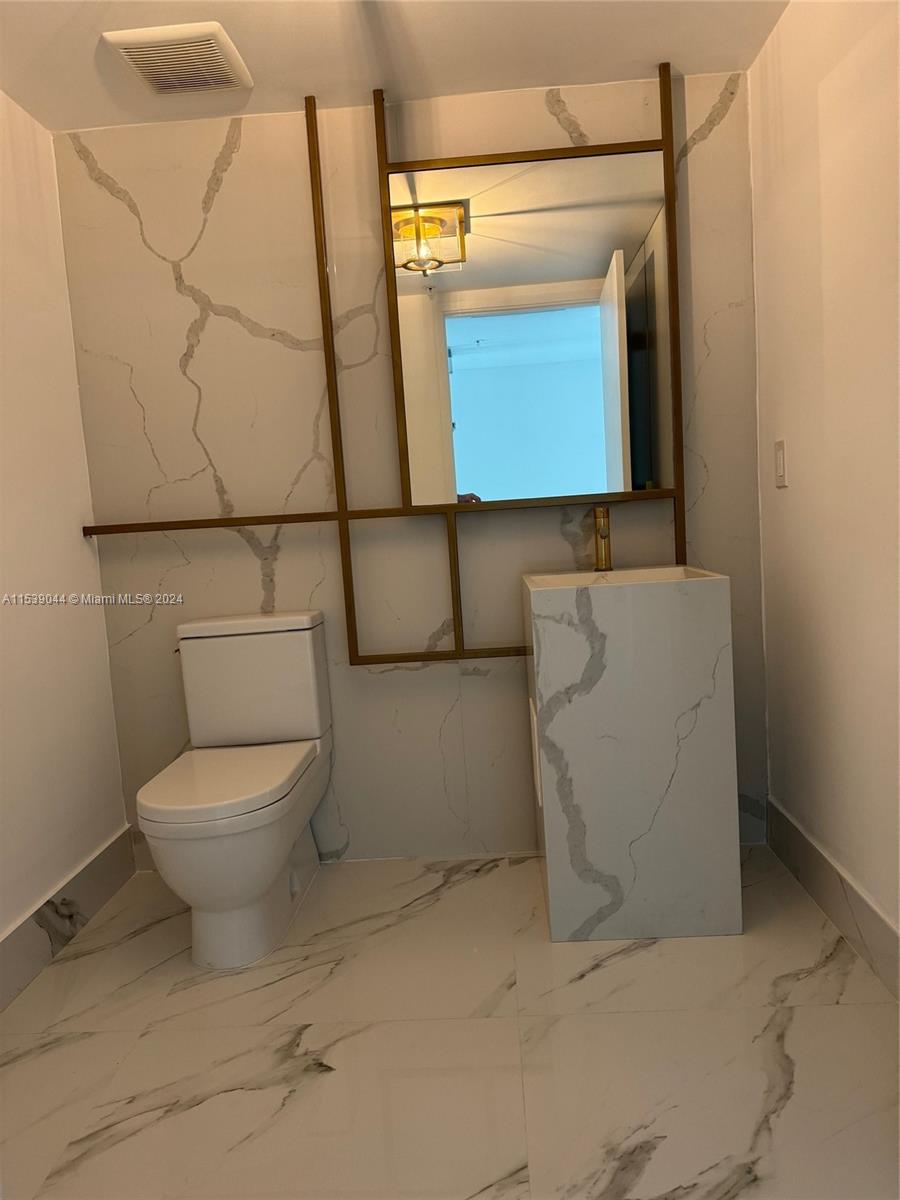 330 Sunny Isles Blvd 5-1003, Sunny Isles Beach, Florida 33160, 3 Bedrooms Bedrooms, ,2 BathroomsBathrooms,Residentiallease,For Rent,330 Sunny Isles Blvd 5-1003,A11539044