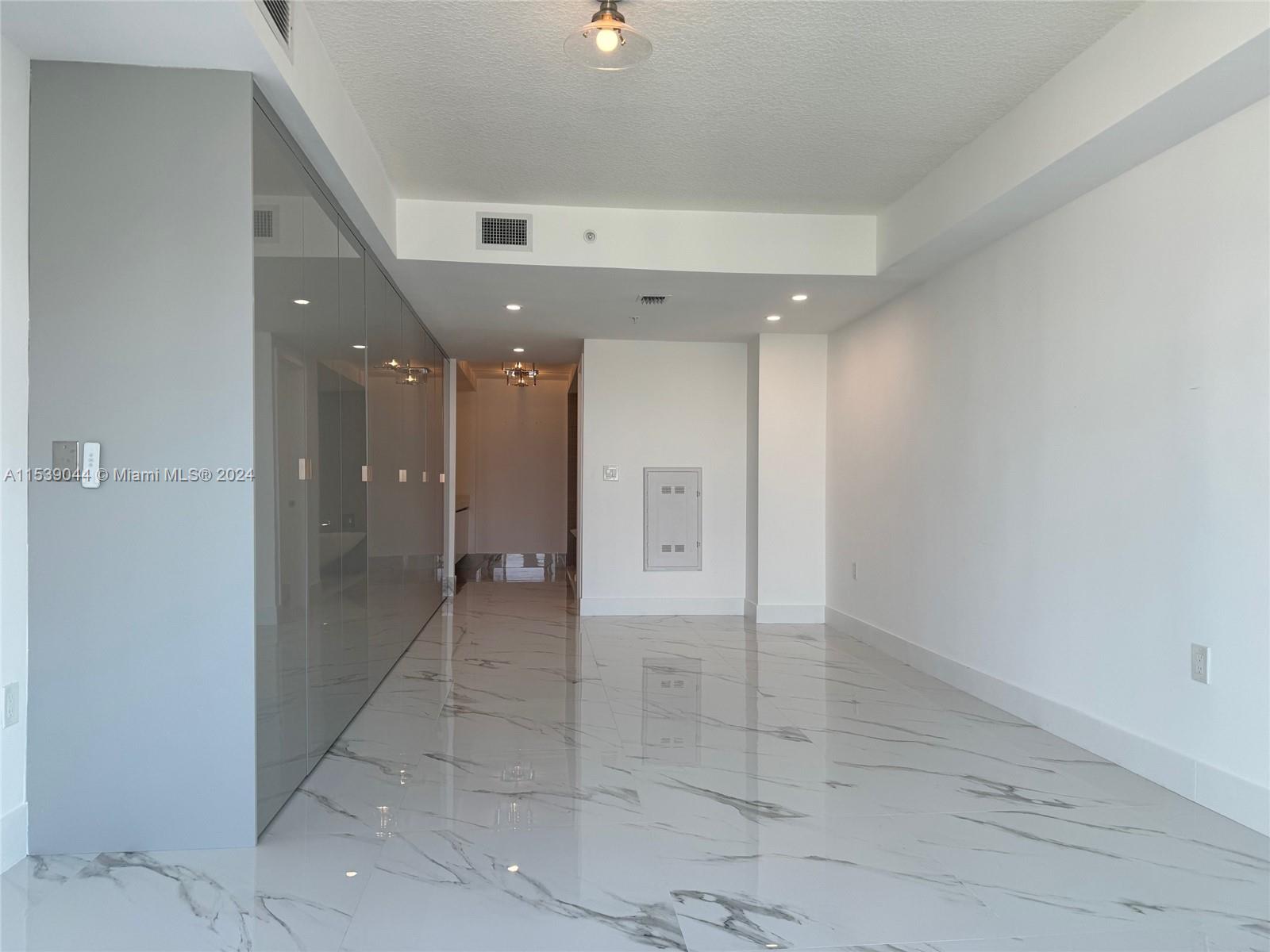 330 Sunny Isles Blvd 5-1003, Sunny Isles Beach, Florida 33160, 3 Bedrooms Bedrooms, ,2 BathroomsBathrooms,Residentiallease,For Rent,330 Sunny Isles Blvd 5-1003,A11539044