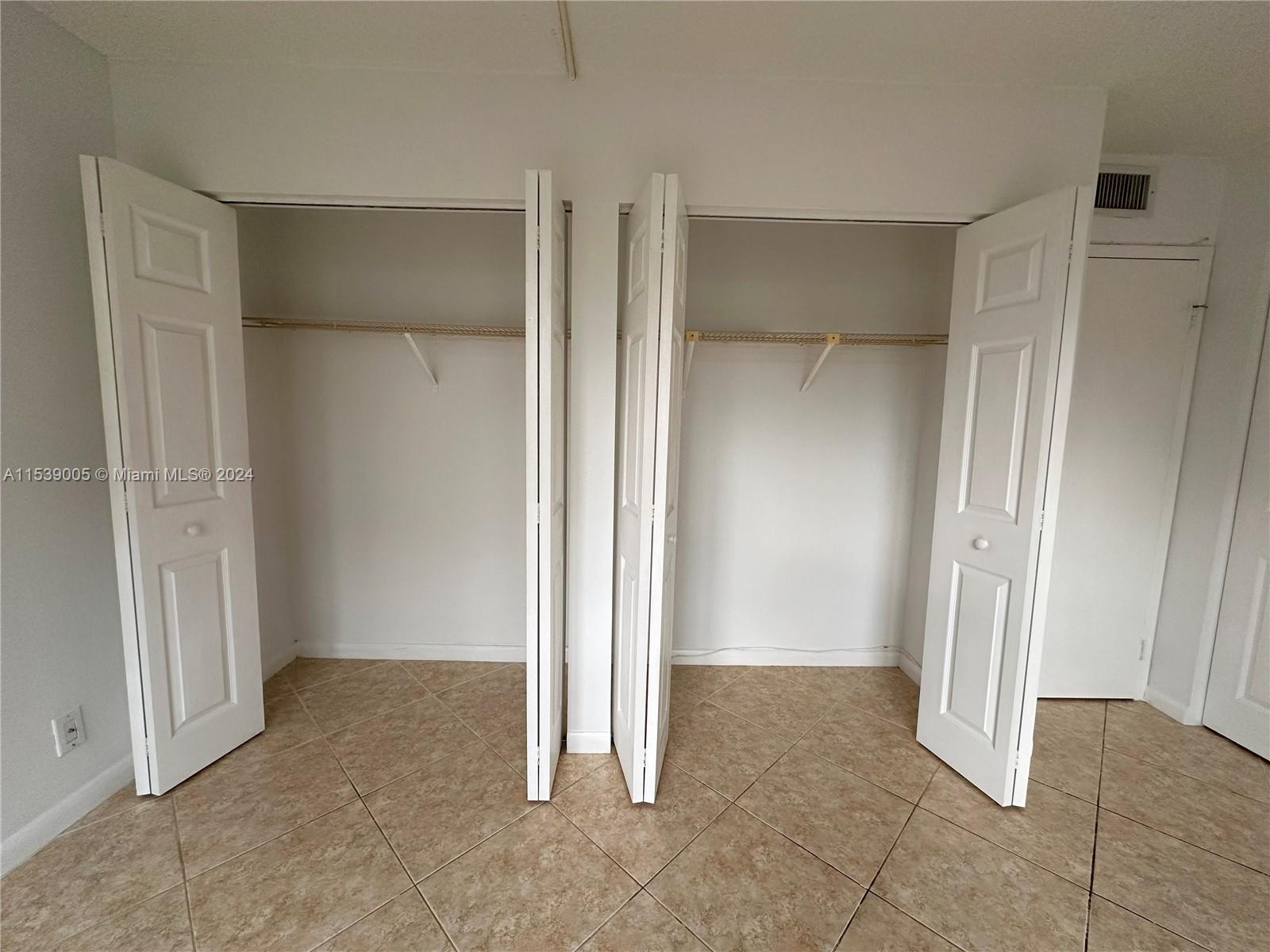 17021 Bay Rd, Sunny Isles Beach, FL, 33160 United States, 2 Bedrooms Bedrooms, ,2 BathroomsBathrooms,Residential,For Sale,Bay Rd,A11539005