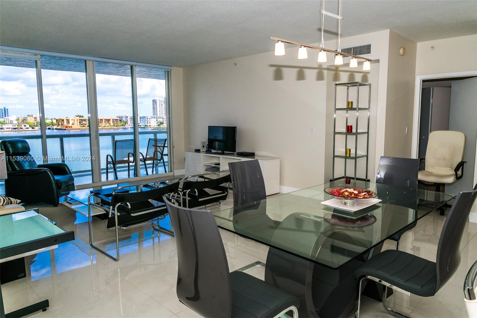 17050 N Bay Rd 405, Sunny Isles Beach, Florida 33160, 2 Bedrooms Bedrooms, ,2 BathroomsBathrooms,Residentiallease,For Rent,17050 N Bay Rd 405,A11539060