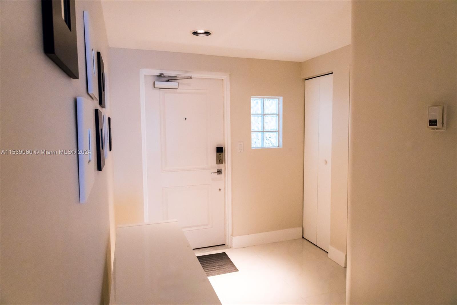 17050 N Bay Rd 405, Sunny Isles Beach, Florida 33160, 2 Bedrooms Bedrooms, ,2 BathroomsBathrooms,Residentiallease,For Rent,17050 N Bay Rd 405,A11539060