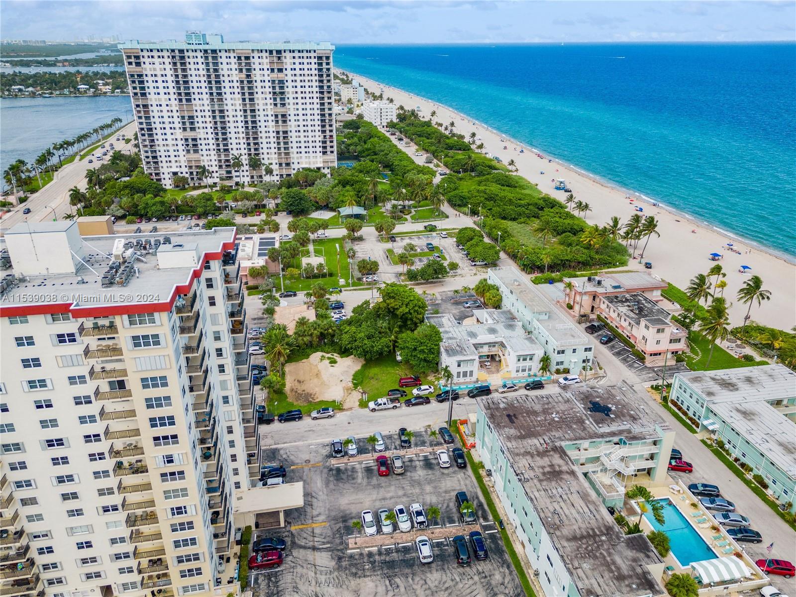 1401 S Ocean Dr 504, Hollywood, Florida 33019, 2 Bedrooms Bedrooms, ,2 BathroomsBathrooms,Residential,For Sale,1401 S Ocean Dr 504,A11539038