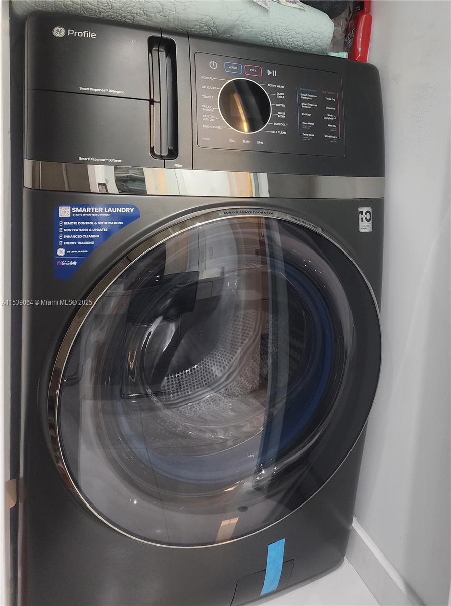 3505 S Ocean Dr 1011, Hollywood, Florida 33019, 1 Bedroom Bedrooms, ,1 BathroomBathrooms,Residentiallease,For Rent,3505 S Ocean Dr 1011,A11539064