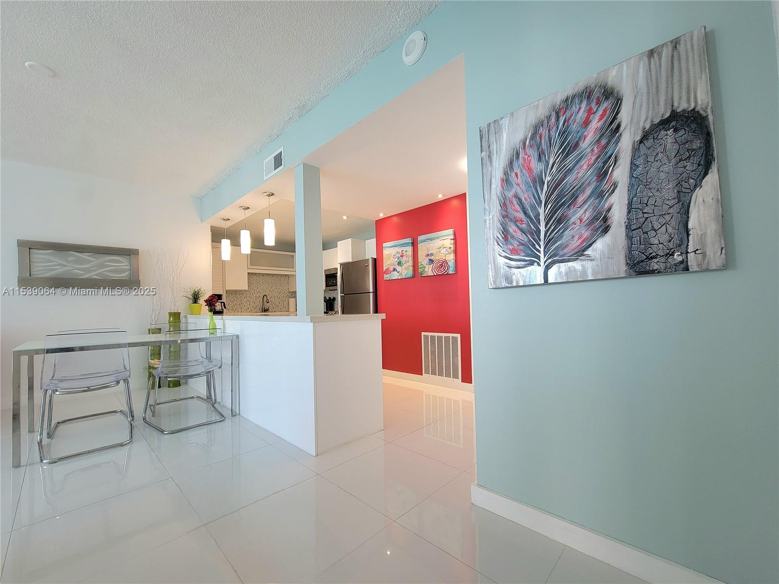 3505 S Ocean Dr 1011, Hollywood, Florida 33019, 1 Bedroom Bedrooms, ,1 BathroomBathrooms,Residentiallease,For Rent,3505 S Ocean Dr 1011,A11539064