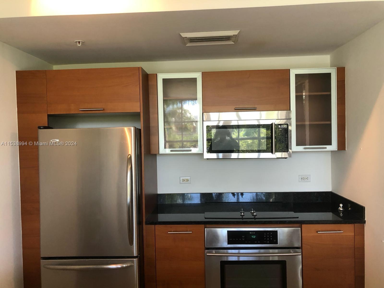 Miami, Florida 33137, 1 Bedroom Bedrooms, ,1 BathroomBathrooms,Residentiallease,For Rent,A11538994