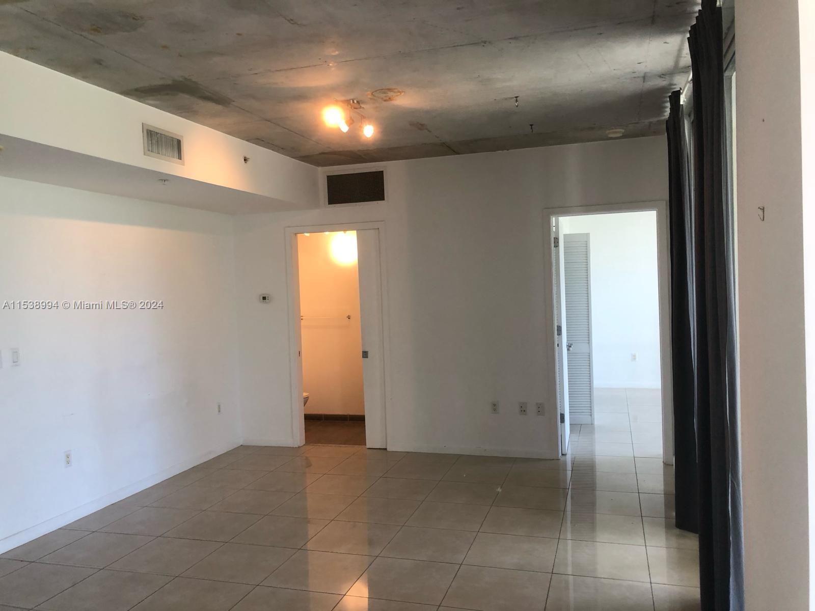 Miami, Florida 33137, 1 Bedroom Bedrooms, ,1 BathroomBathrooms,Residentiallease,For Rent,A11538994