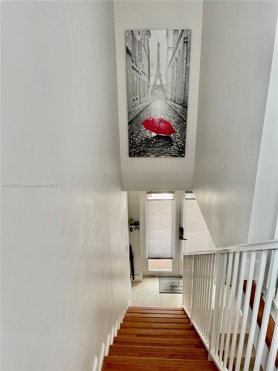 1714 Mayo St 0, Hollywood, Florida 33020, 3 Bedrooms Bedrooms, ,2 BathroomsBathrooms,Residentiallease,For Rent,1714 Mayo St 0,A11539073