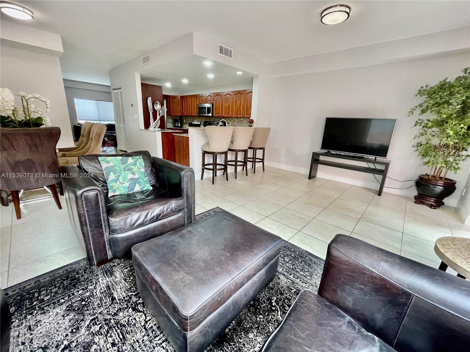 1714 Mayo St 0, Hollywood, Florida 33020, 3 Bedrooms Bedrooms, ,2 BathroomsBathrooms,Residentiallease,For Rent,1714 Mayo St 0,A11539073