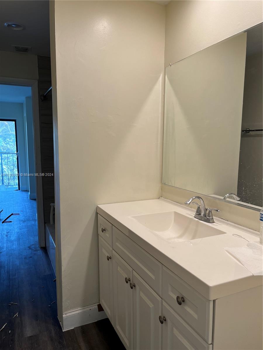 7721 Dunham Blvd D, Miami, Florida 33138, 3 Bedrooms Bedrooms, ,2 BathroomsBathrooms,Residentiallease,For Rent,7721 Dunham Blvd D,A11539083