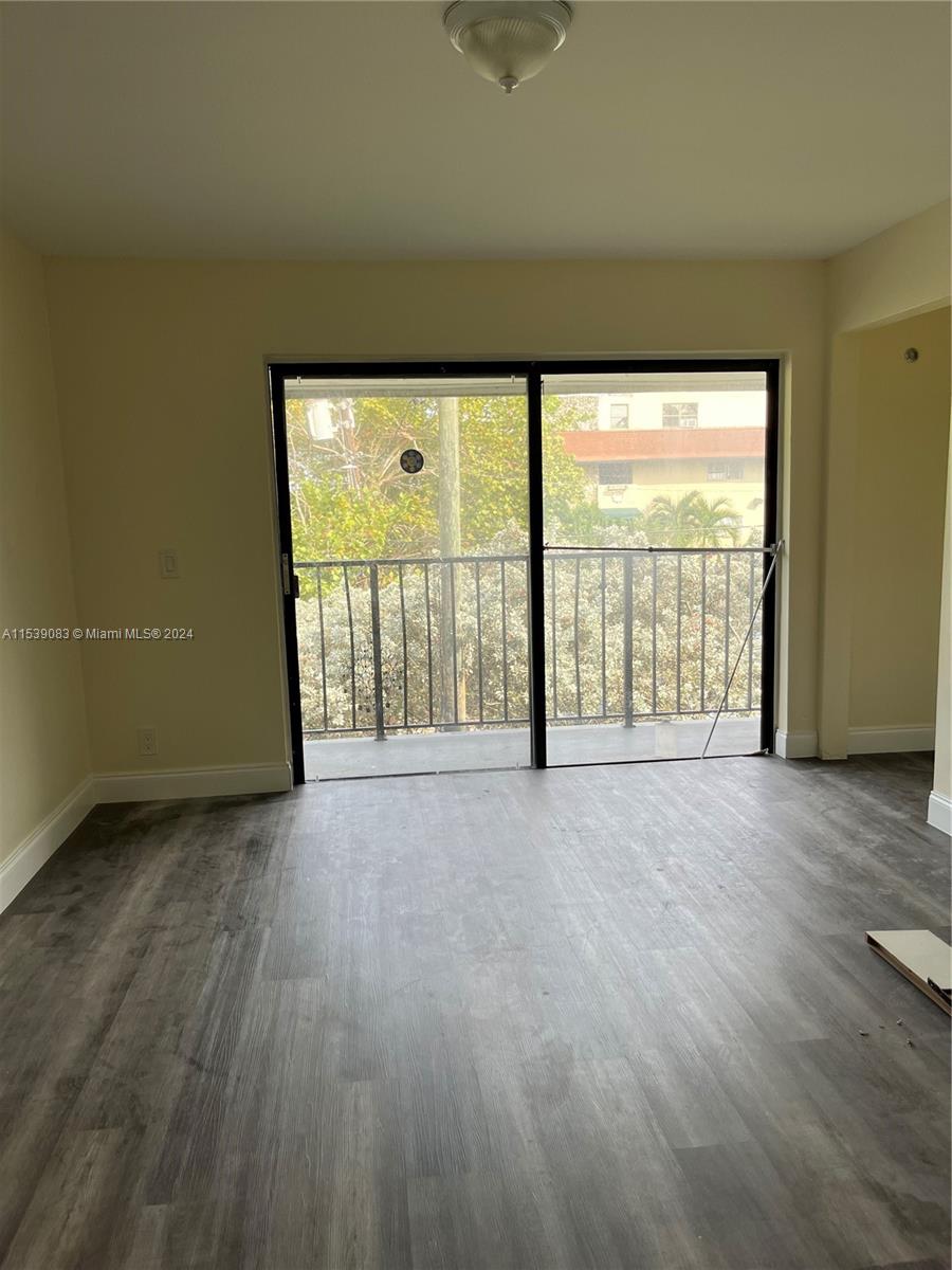 7721 Dunham Blvd D, Miami, Florida 33138, 3 Bedrooms Bedrooms, ,2 BathroomsBathrooms,Residentiallease,For Rent,7721 Dunham Blvd D,A11539083