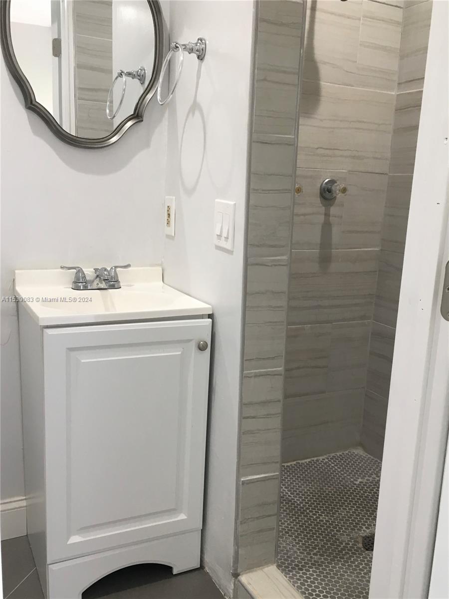 7721 Dunham Blvd D, Miami, Florida 33138, 3 Bedrooms Bedrooms, ,2 BathroomsBathrooms,Residentiallease,For Rent,7721 Dunham Blvd D,A11539083