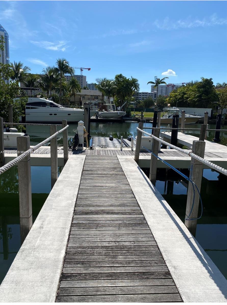 South Florida Boat Slips For Sale & Lease