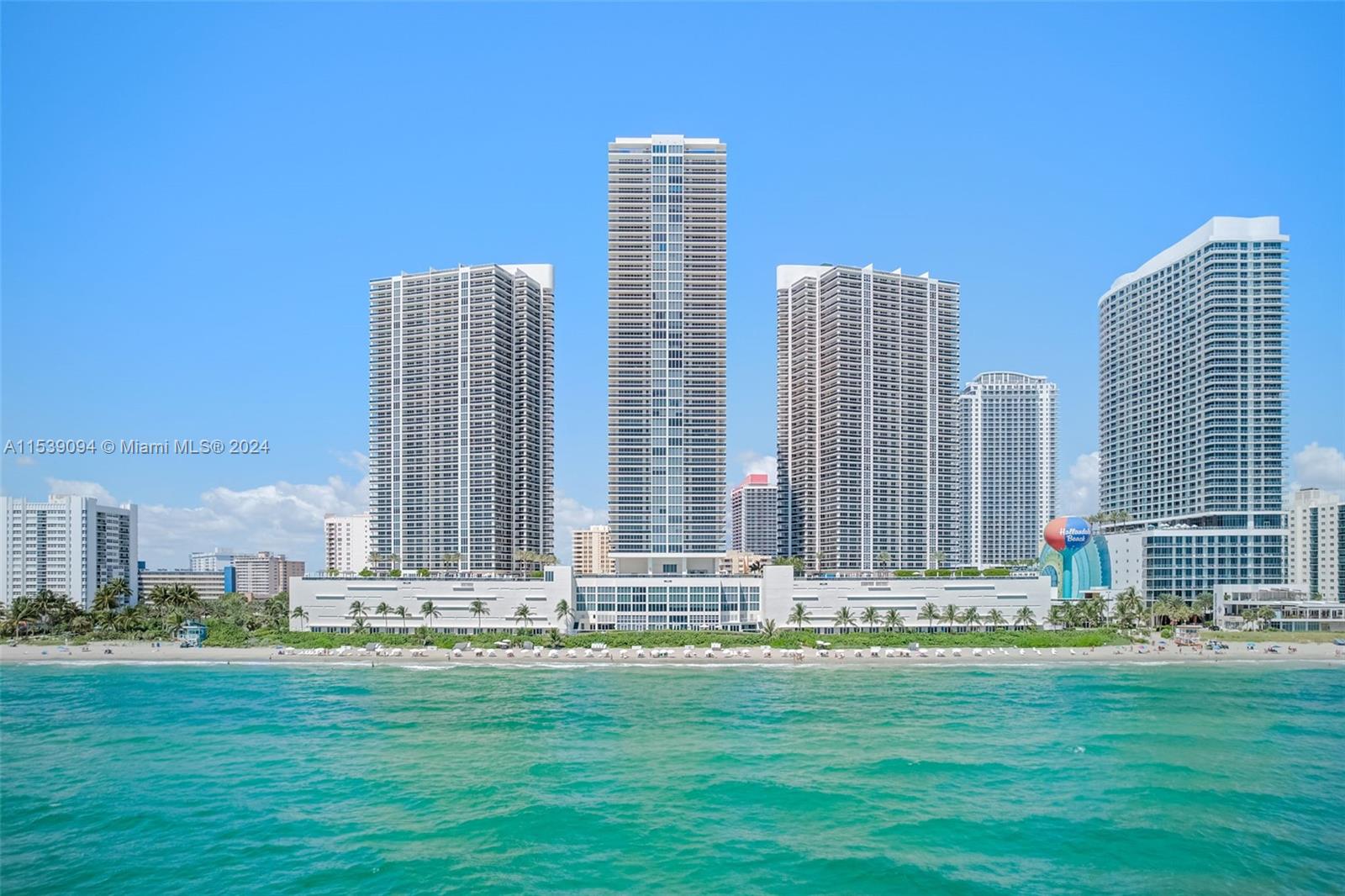 1830 S Ocean Dr 2004, Hallandale Beach, Florida 33009, 2 Bedrooms Bedrooms, ,3 BathroomsBathrooms,Residentiallease,For Rent,1830 S Ocean Dr 2004,A11539094