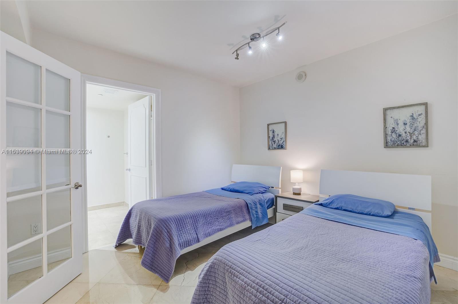 1830 S Ocean Dr 2004, Hallandale Beach, Florida 33009, 2 Bedrooms Bedrooms, ,3 BathroomsBathrooms,Residentiallease,For Rent,1830 S Ocean Dr 2004,A11539094