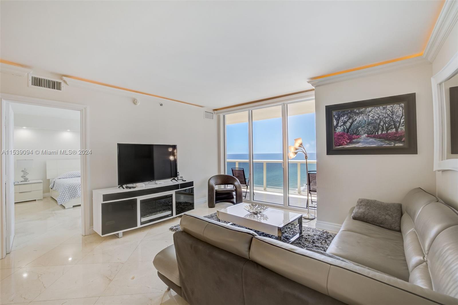 1830 S Ocean Dr 2004, Hallandale Beach, Florida 33009, 2 Bedrooms Bedrooms, ,3 BathroomsBathrooms,Residentiallease,For Rent,1830 S Ocean Dr 2004,A11539094