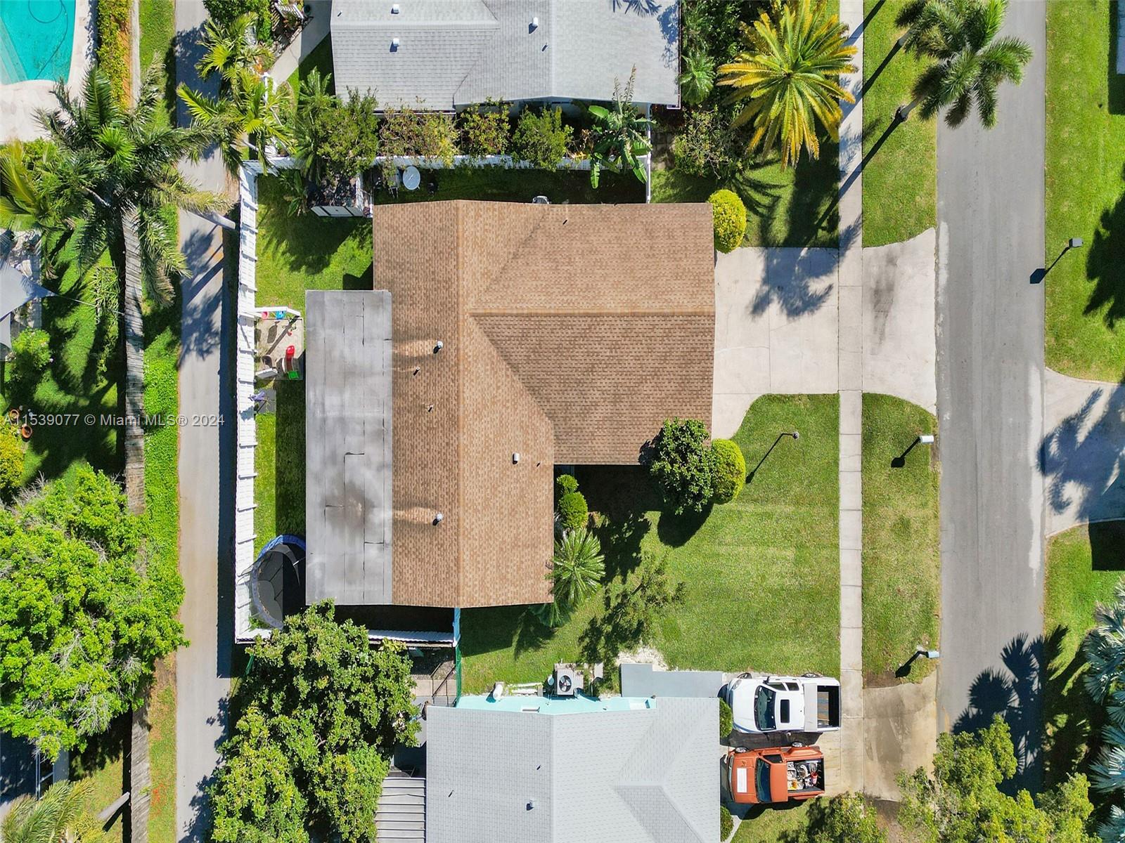 217 SE 5th St, Dania Beach, Florida 33004, 4 Bedrooms Bedrooms, ,3 BathroomsBathrooms,Residential,For Sale,217 SE 5th St,A11539077