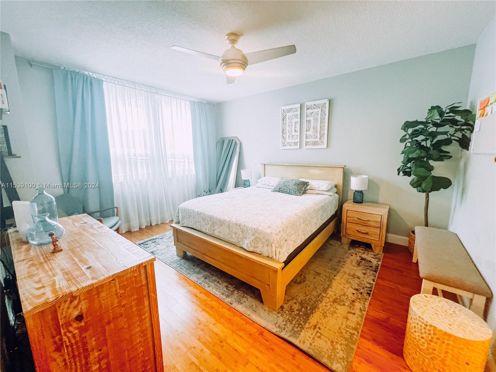 2000 N Bayshore Dr 302, Miami, Florida 33137, 3 Bedrooms Bedrooms, ,2 BathroomsBathrooms,Residential,For Sale,2000 N Bayshore Dr 302,A11539100