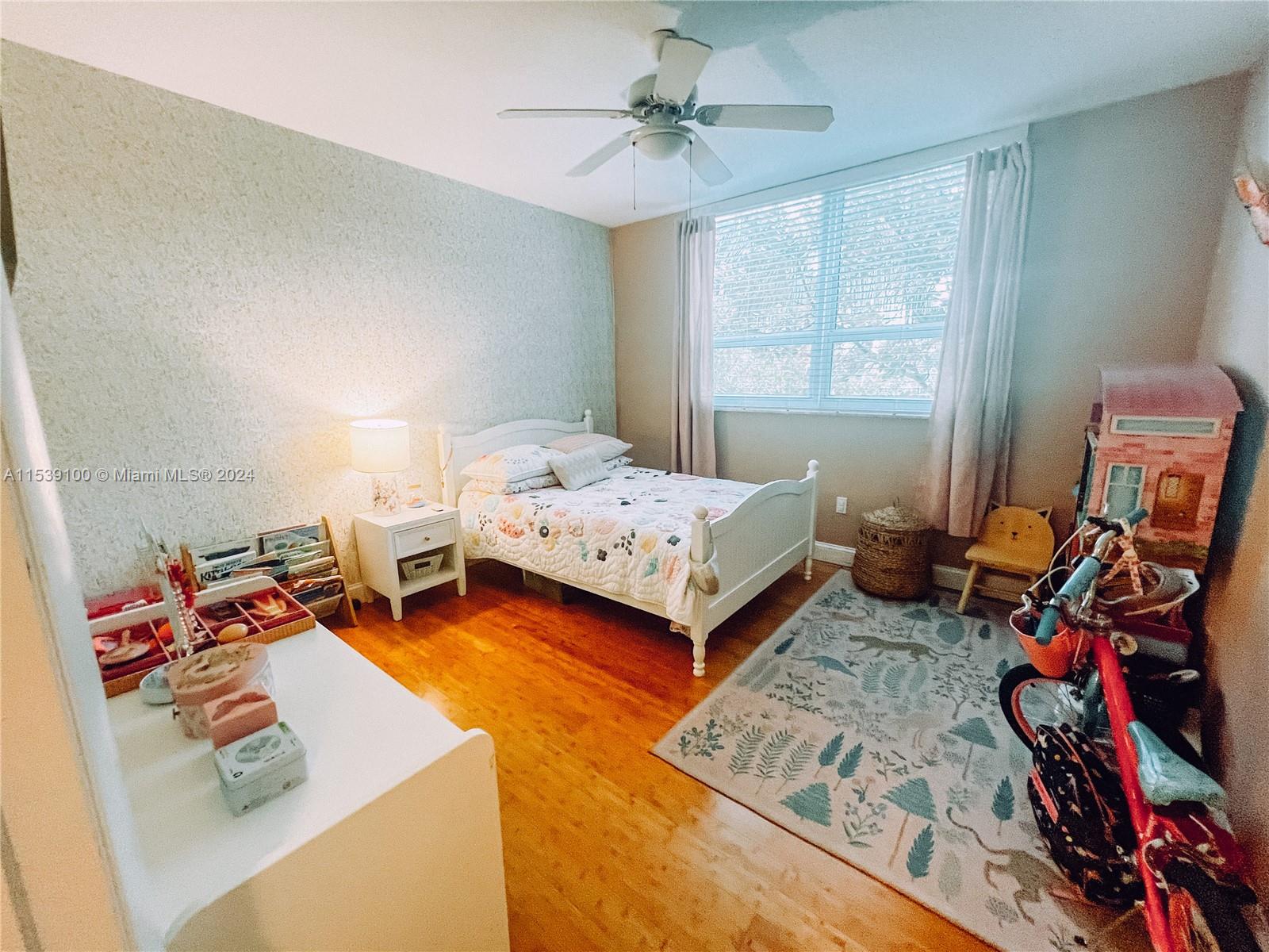 2000 N Bayshore Dr 302, Miami, Florida 33137, 3 Bedrooms Bedrooms, ,2 BathroomsBathrooms,Residential,For Sale,2000 N Bayshore Dr 302,A11539100