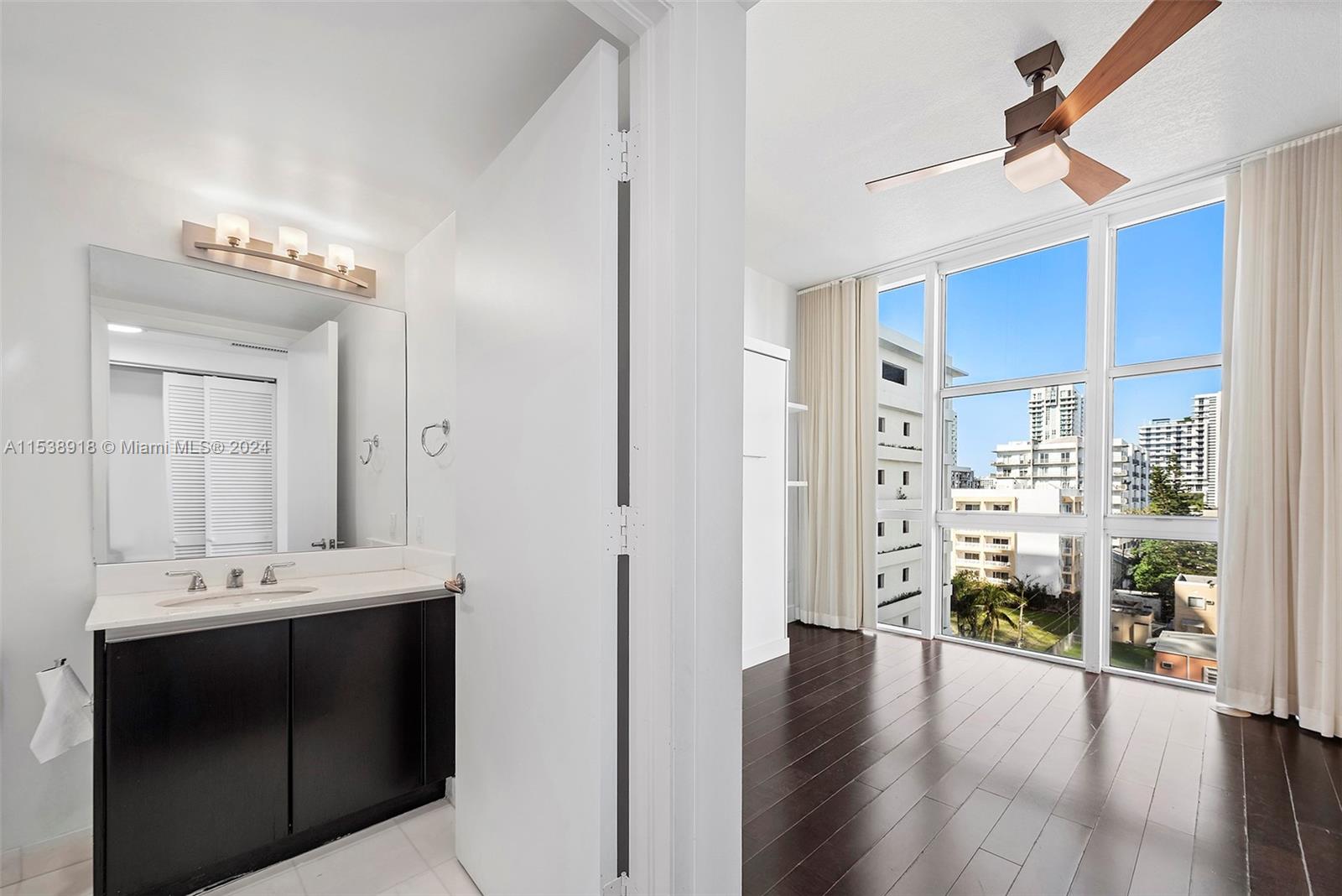 665 NE 25th St 506, Miami, Florida 33137, 3 Bedrooms Bedrooms, ,3 BathroomsBathrooms,Residentiallease,For Rent,665 NE 25th St 506,A11538918