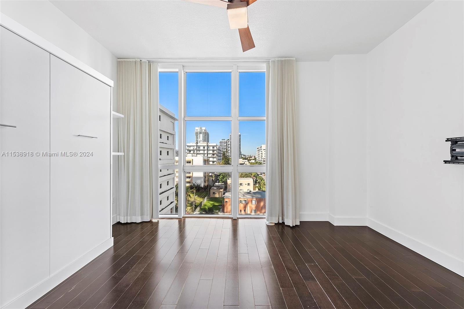 665 NE 25th St 506, Miami, Florida 33137, 3 Bedrooms Bedrooms, ,3 BathroomsBathrooms,Residentiallease,For Rent,665 NE 25th St 506,A11538918