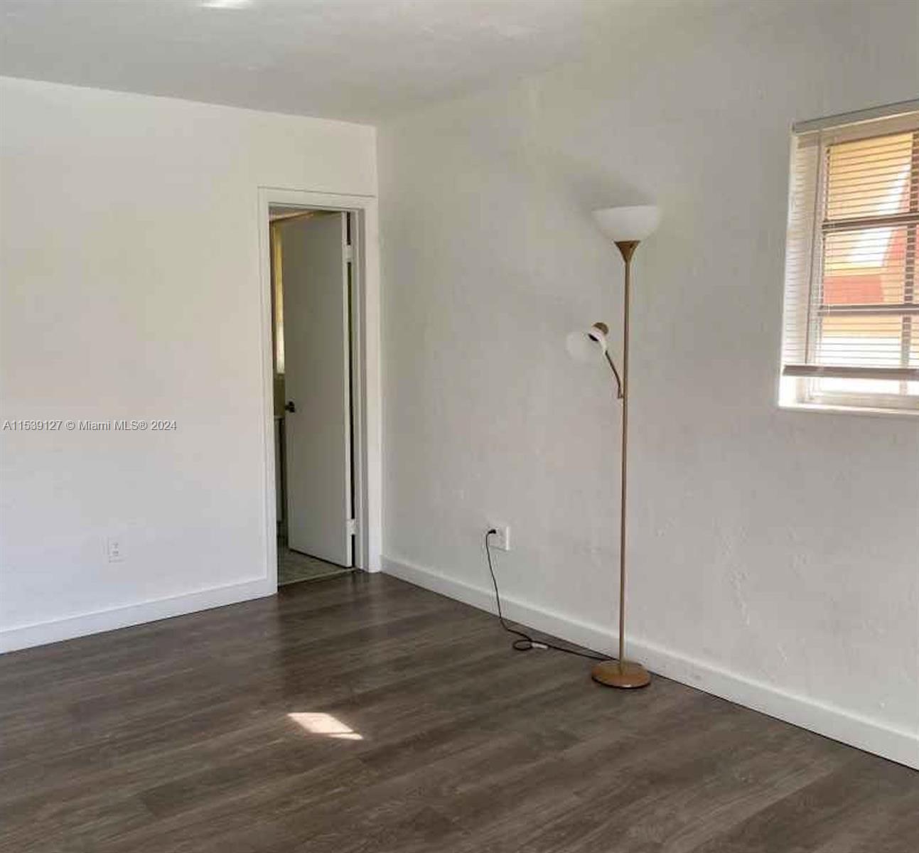 10907 Kendall Dr, Miami, FL, 33176 United States, 2 Bedrooms Bedrooms, ,2 BathroomsBathrooms,Residential,For Sale,Kendall Dr,A11539127