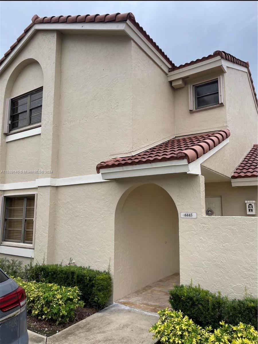 6445 NW 171st St 6445, Hialeah, Florida 33015, 3 Bedrooms Bedrooms, ,2 BathroomsBathrooms,Residential,For Sale,6445 NW 171st St 6445,A11539140