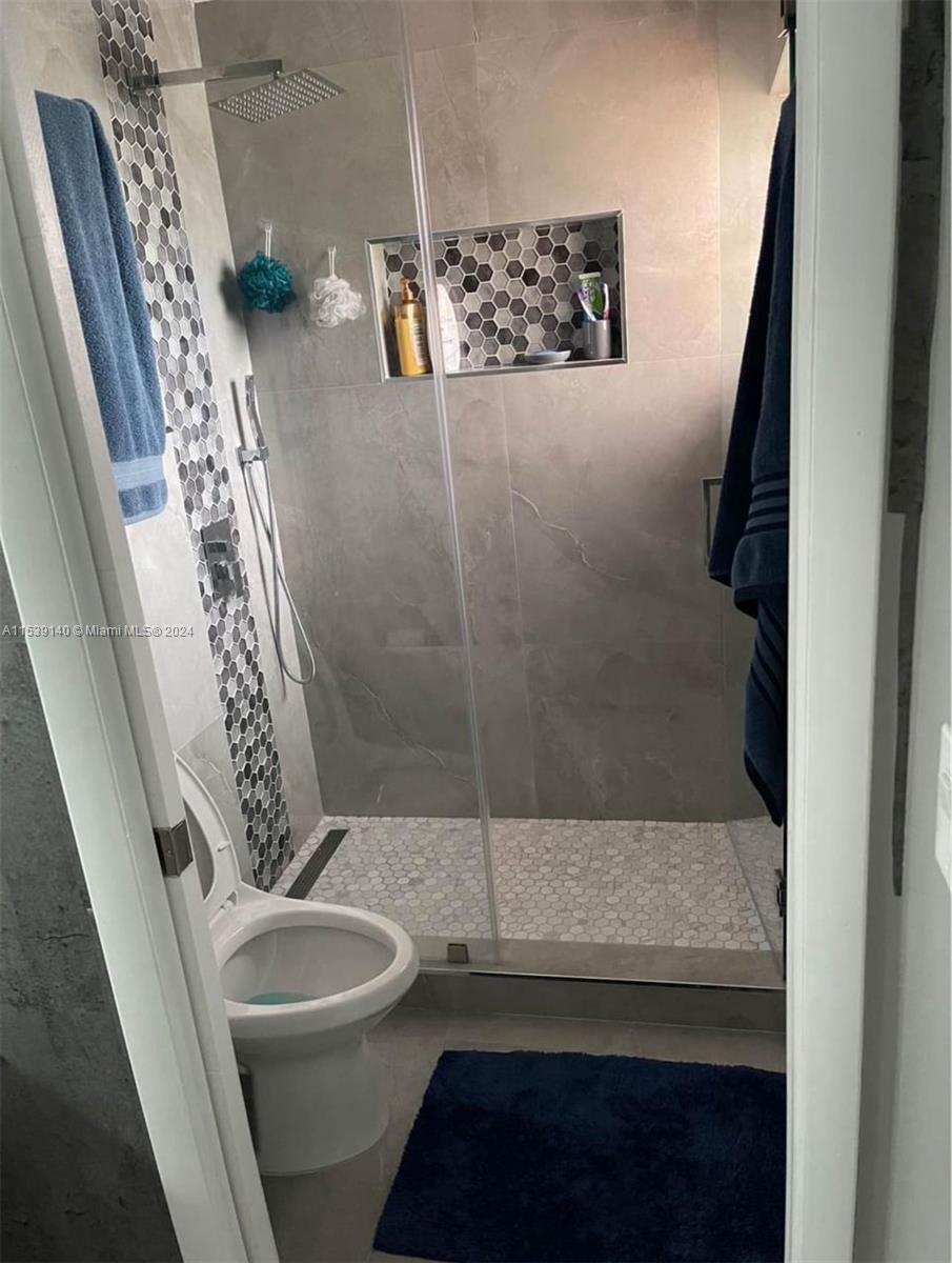 6445 NW 171st St 6445, Hialeah, Florida 33015, 3 Bedrooms Bedrooms, ,2 BathroomsBathrooms,Residential,For Sale,6445 NW 171st St 6445,A11539140