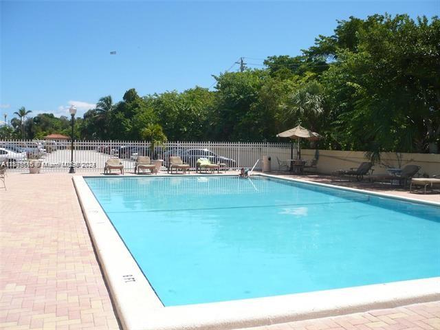 1805 Sans Souci Blvd 422, North Miami, Florida 33181, 1 Bedroom Bedrooms, ,1 BathroomBathrooms,Residential,For Sale,1805 Sans Souci Blvd 422,A11533615