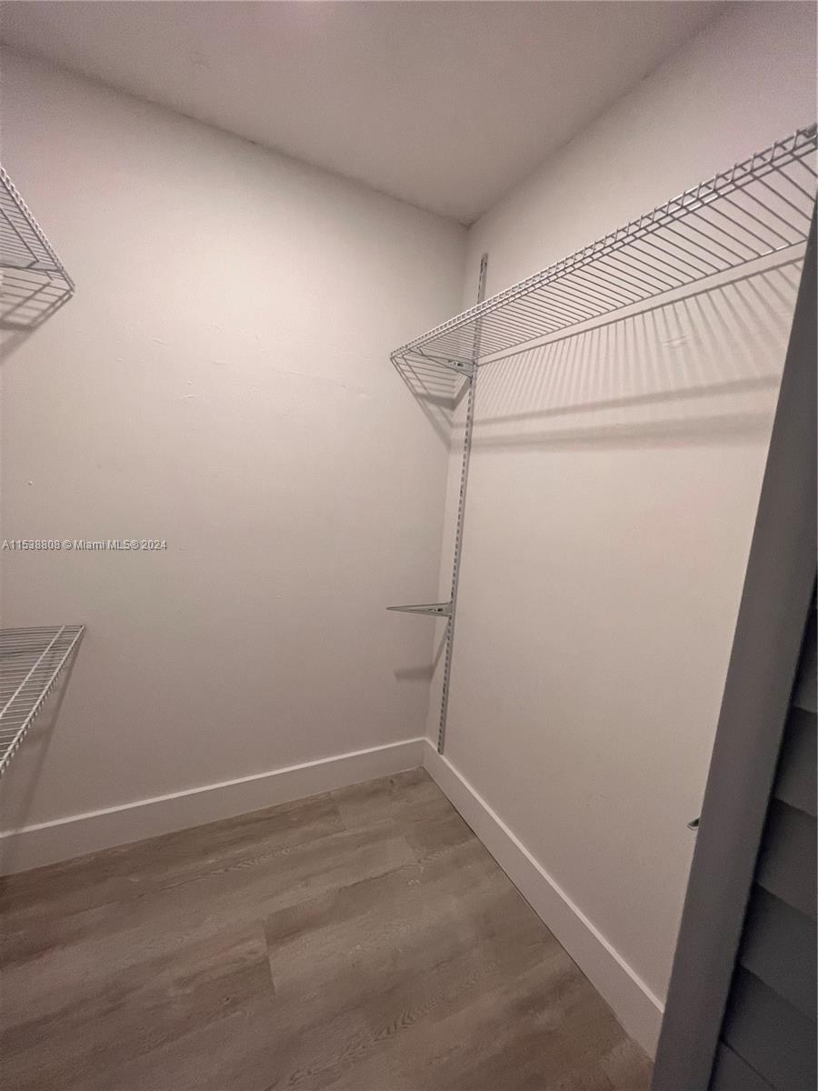 2727 NW 17th Ter 305, Miami, Florida 33125, 3 Bedrooms Bedrooms, ,2 BathroomsBathrooms,Residentiallease,For Rent,2727 NW 17th Ter 305,A11538808